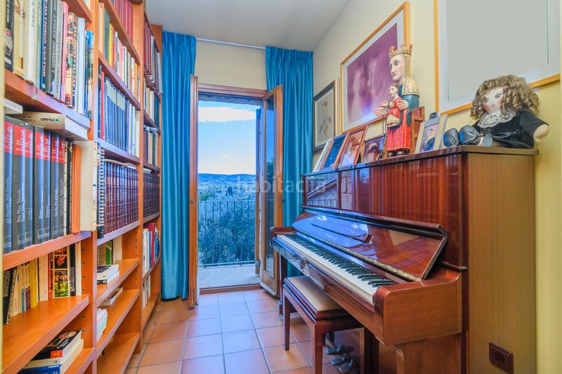 Foto 5e2bef9e-7799-46dd-990d-f7005f26570c. Casa con camino riscaldamento parcheggio piscina in Sant Vicenç de Castellet