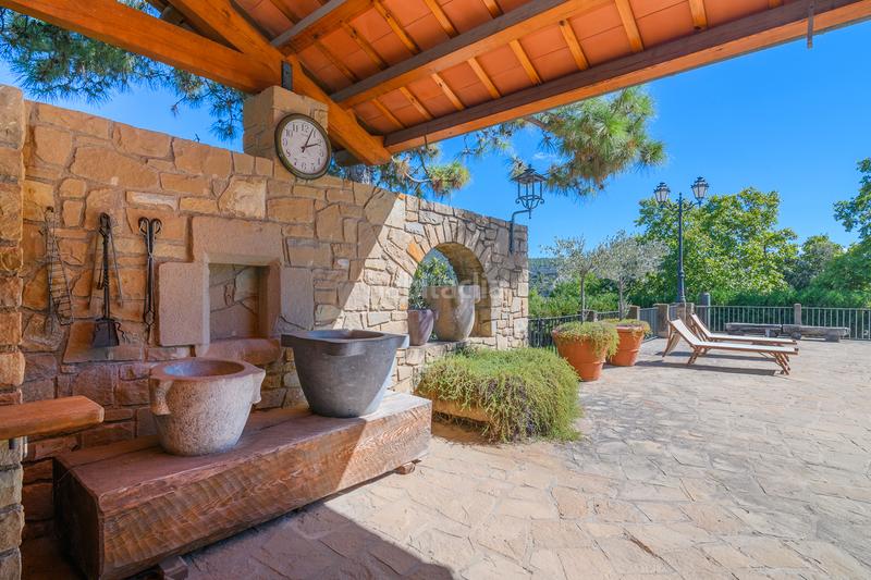 Foto 85a82812-1071-4ca1-ae33-9f9dcf10a7f0. Casa con camino riscaldamento parcheggio piscina in Sant Vicenç de Castellet