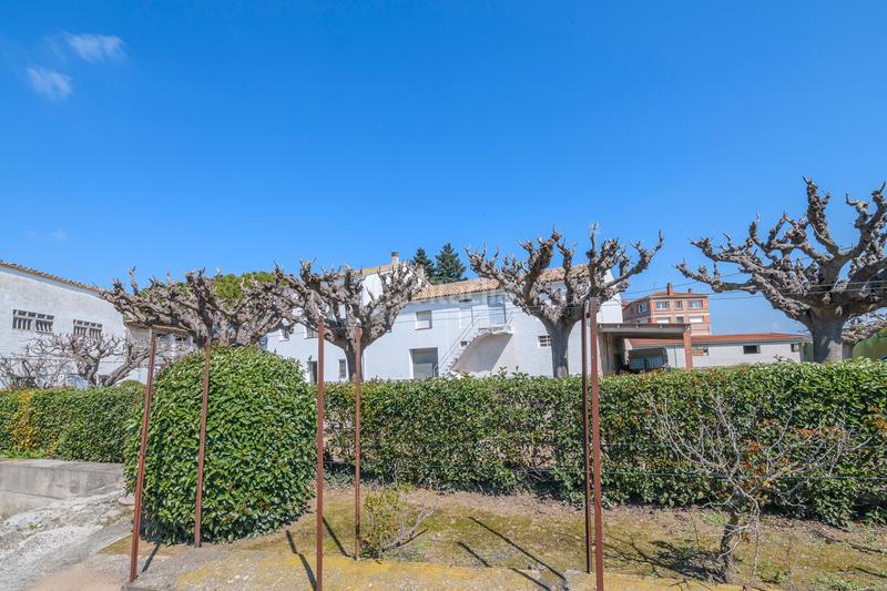 Foto a0ba7ac5-a19d-4580-afbb-fec695304b1b. Masia amb calefacció aparcament piscina a Escodines Manresa