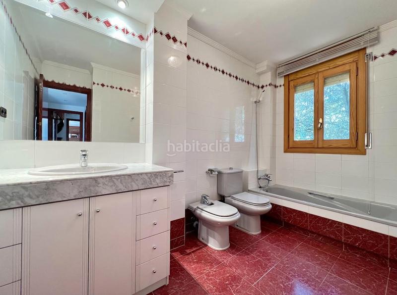 Foto 72f0d071-fad2-4e63-a4c5-e6a74d877e12. Xalet amb calefacció aparcament a Castellnou de Bages