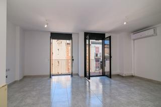 Apartament  Carrer del cós. Pis venda zona valldaura