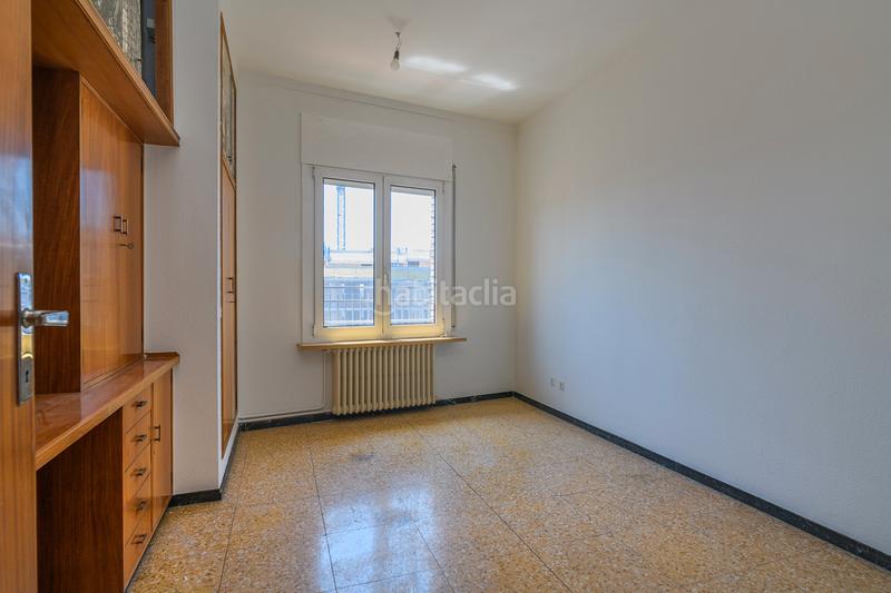 Foto 041b8450-eadf-4166-a994-d5488174b310. Àtic amb calefacció aparcament a Poble Nou Manresa