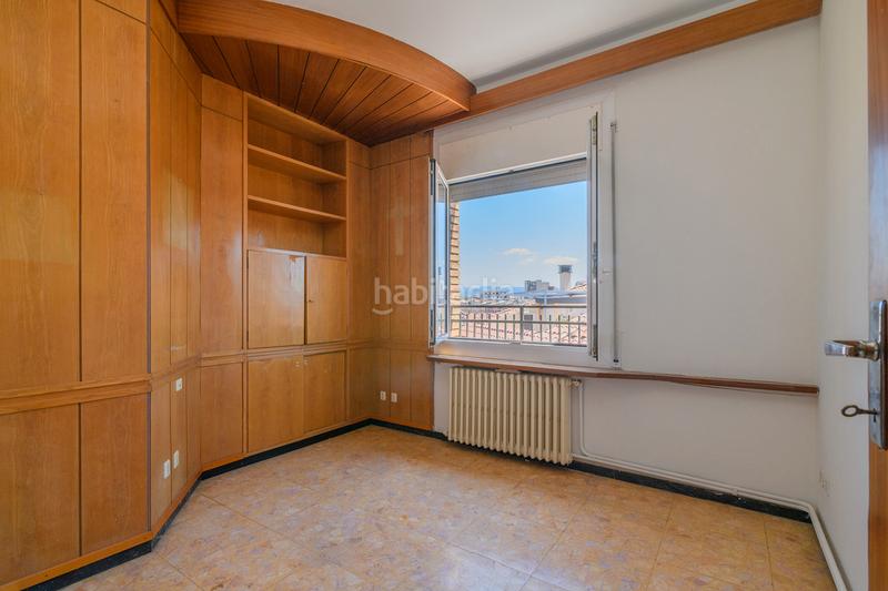 Foto 15c77777-c025-4779-85a4-7c5bb15ba88f. Àtic amb calefacció aparcament a Poble Nou Manresa