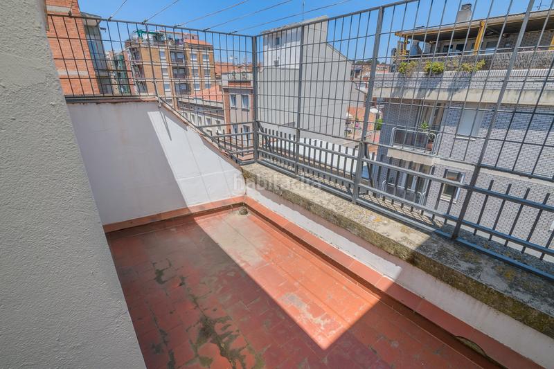 Foto 2ee0a460-27a8-452e-b3cd-eafbda31e376. Àtic amb calefacció aparcament a Poble Nou Manresa