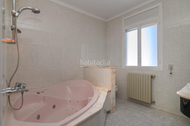 Foto 4f22596d-38c7-4a84-8351-d482dcfa88cd. Àtic amb calefacció aparcament a Poble Nou Manresa