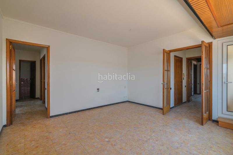 Foto a61c413c-ca71-4ccd-a18b-80f68fed6829. Àtic amb calefacció aparcament a Poble Nou Manresa