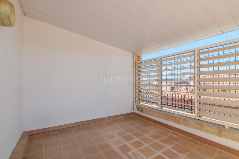 Foto ce5c621f-f8f9-45f0-a39e-871d26439a1e. Àtic amb calefacció aparcament a Poble Nou Manresa