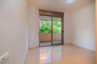 Apartament  Carrer de l'abat oliba. Apartartament 1 habitació zona bases