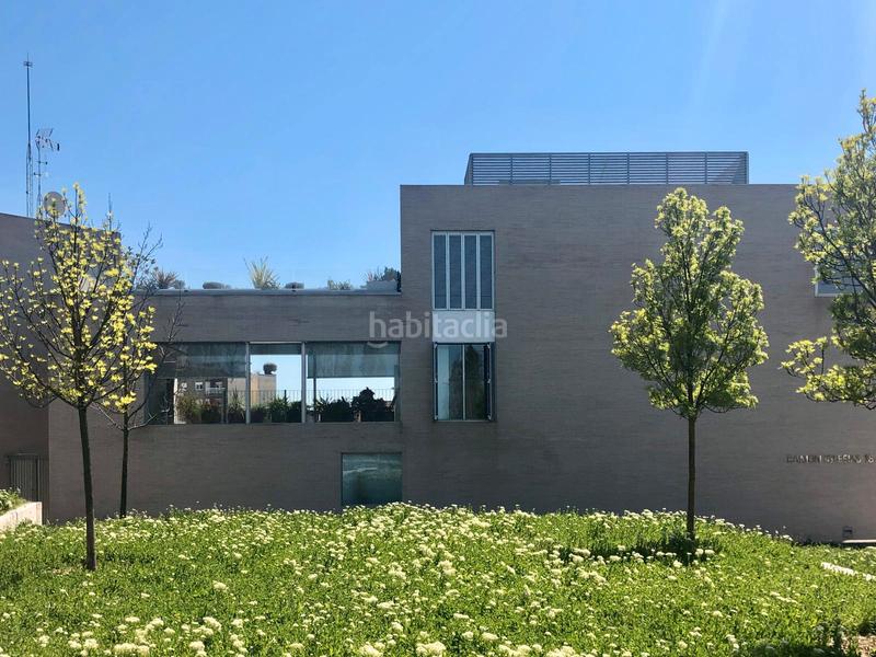 Foto 51a338af-1590-4ed0-bd27-e3b2f7b49382. Duplex with heating parking in bases de Manresa - carretera de santpedor Manresa