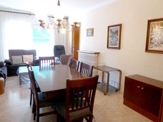 Pis  Carrer de les jorbetes. Piso 4 habitaciones zona valldaura