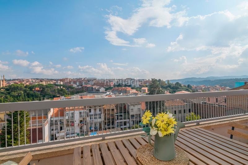 Foto 3653723c-8a94-4896-8493-b53e8e10d7e2. Piso  4 habitaciones zona plaça cots en Carretera de Vic - Remei Manresa