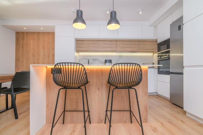 Foto 538db0e5-2ec3-4682-8851-4f9e1ccb6292. Flat with fireplace heating parking in Font dels Capellans - Sagrada Familia Manresa