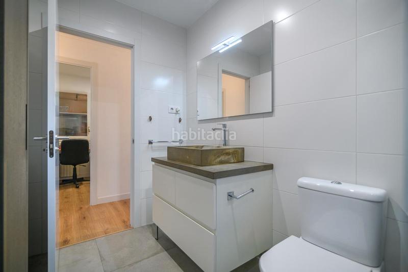 Foto 5de66856-8158-4420-b3a0-ea92dabfd6aa. Flat with fireplace heating parking in Font dels Capellans - Sagrada Familia Manresa