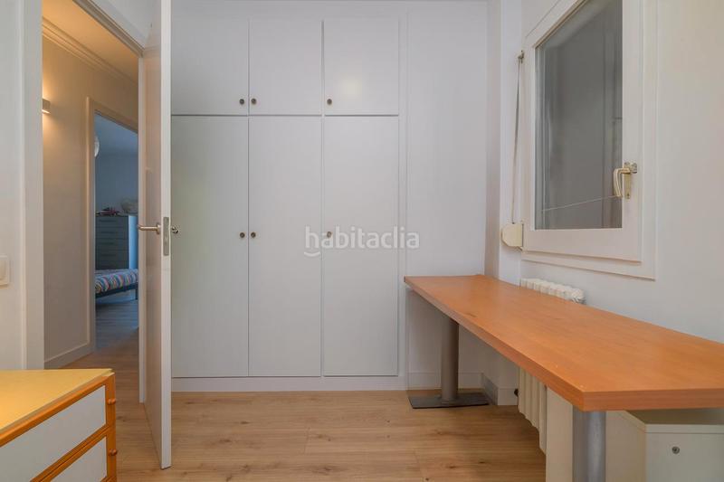 Foto 786b37f3-411a-4009-a14b-9d7fdb4ec457. Flat with fireplace heating parking in Font dels Capellans - Sagrada Familia Manresa