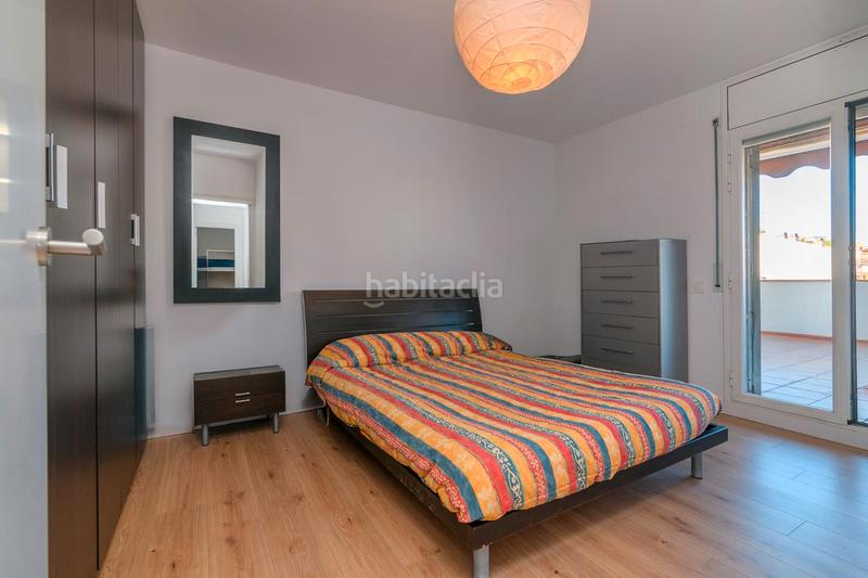 Foto 8b6e0a9e-d33d-4b96-80de-c6ab3fd45a94. Flat with fireplace heating parking in Font dels Capellans - Sagrada Familia Manresa