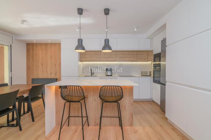 Foto b22cb04a-3cfd-4455-9605-410beb9dcb78. Flat with fireplace heating parking in Font dels Capellans - Sagrada Familia Manresa