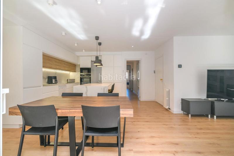 Foto bbf09017-1038-476c-96a1-474cc9a71d23. Flat with fireplace heating parking in Font dels Capellans - Sagrada Familia Manresa