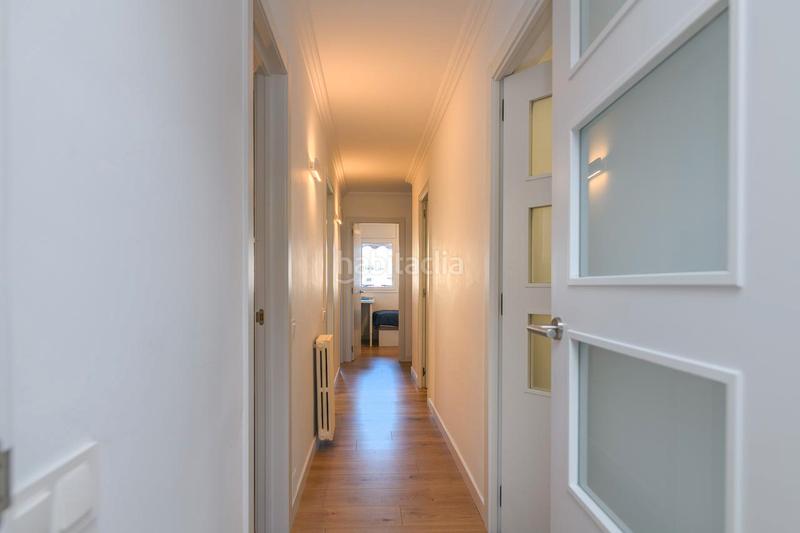 Foto bf803ab4-aa5b-454c-b6f0-88b20673463c. Flat with fireplace heating parking in Font dels Capellans - Sagrada Familia Manresa