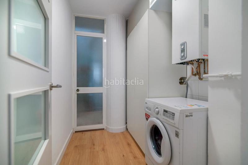 Foto c513b8ce-3adb-4639-aff9-4f444e956006. Flat with fireplace heating parking in Font dels Capellans - Sagrada Familia Manresa