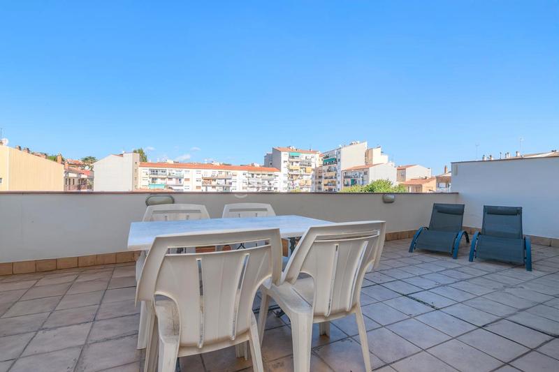Foto e1ba4747-ad18-4f8b-89e8-4f8e859e699d. Flat with fireplace heating parking in Font dels Capellans - Sagrada Familia Manresa