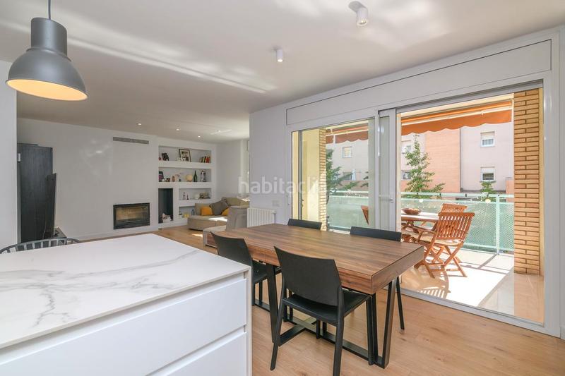 Foto e7030777-d6a4-4266-ae06-2b5fb503c753. Flat with fireplace heating parking in Font dels Capellans - Sagrada Familia Manresa