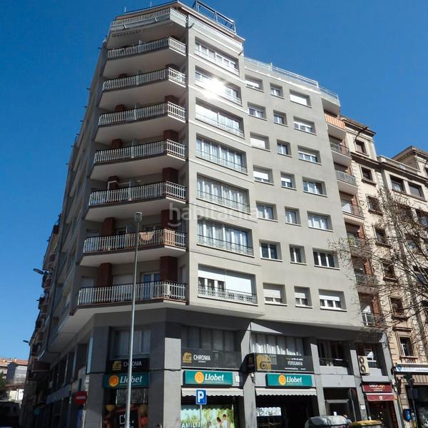 Foto 101dbe73-90c1-4c5d-bd49-800da1af43ba. Office space in Centre - Passeig i Rodalies Manresa