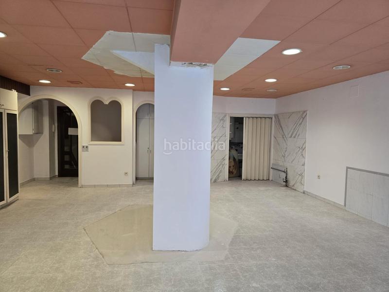 Foto c716125d-41b9-472c-ab7c-5def60ce3b60. Office space in Centre - Passeig i Rodalies Manresa