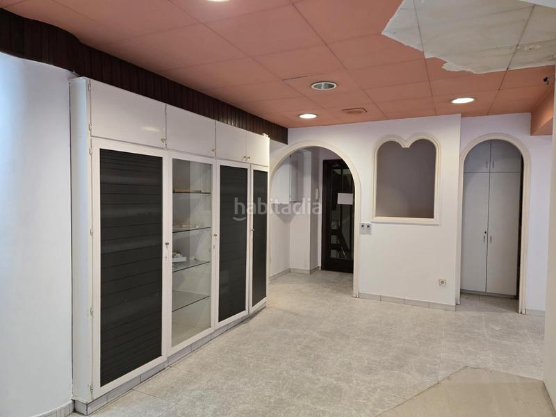 Foto eefb0a15-4781-47ac-9309-de91342f6ffc. Office space in Centre - Passeig i Rodalies Manresa