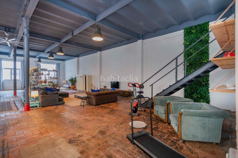 Foto faa0d72a-65e4-4dd4-8eb6-4693312d8203. Loft amb calefacció a Plaça Catalunya Manresa