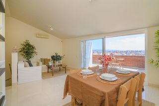 Duplex in Carrer de Dante