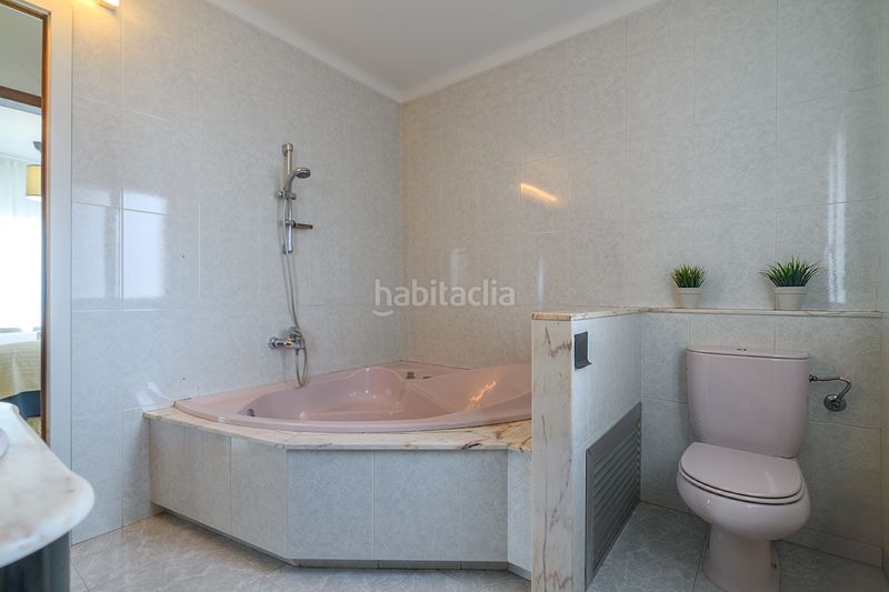 Foto 2c89d342-f873-4882-a1d9-74fa46e683db. Dachwohnung mit heizung in Poble Nou Manresa