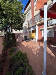 Ground floor in Palafolls. Planta baja en palafolls