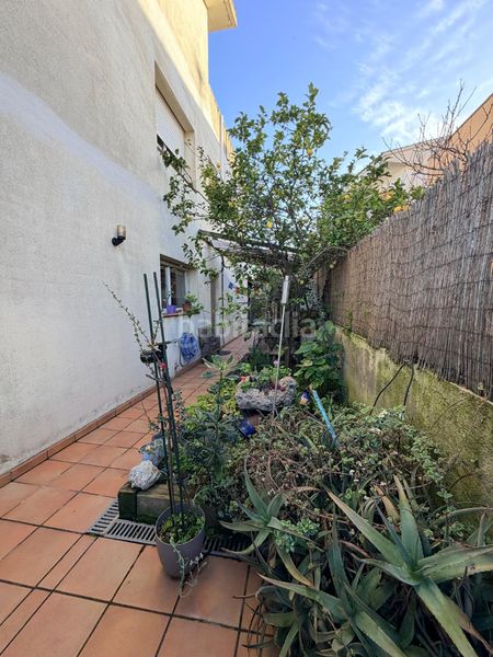 Foto e39f82f8-172d-4546-801f-406267d55743. Casa aparellada amb calefacció aparcament a Malgrat de Mar