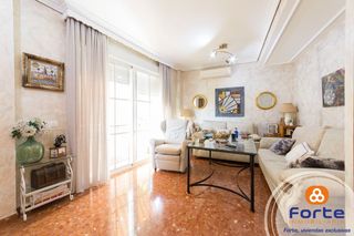 Duplex in Santa Rosa - Valdeolleros. Estupenda casa duplex, son dos viviendas, para entrar avivir jun
