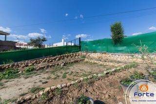 Terreny residencial a Almodóvar del Río. Terreno hipotecable situada en la zona de cuevas bajas