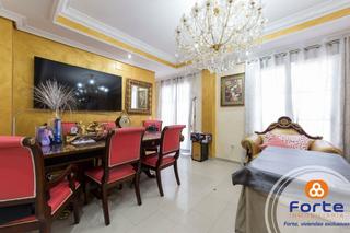 Maison à Campo de la Verdad - Miraflores. Se vende casa en campo la verdad