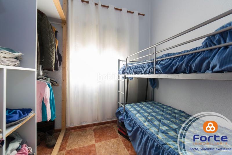 Foto 4d60778f-9325-40d8-9418-93c9ee17fa22. Chalet magnifica parcela hipotecable en el injertal en Almodóvar del Río