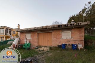 Xalet a Almodóvar del Río. Parcela a reformar en cuevas bajas
