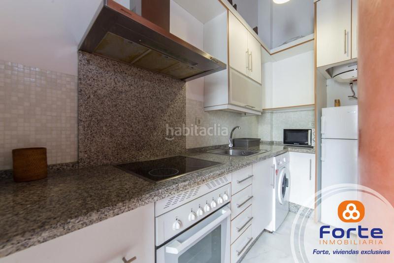 Foto 0bd0c6e8-c9ba-4d3b-8df2-f86f68de96c3. Duplex avec chauffage dans casco histórico - ribera - san basilio Córdoba