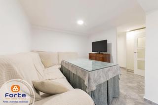Etagenwohnung in Sector Sur. Se vende piso en sector sur
