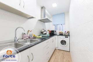 Piso en Ciudad Jardín - Zoco. Magnifico piso reformado junto a avda  aeropuerto