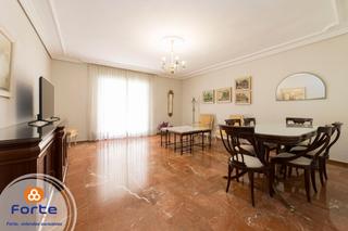 Location Appartement à Ciudad Jardín - Zoco. Piso para estudiantes en ciudad jardin