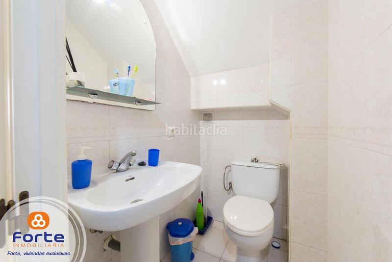 Foto 17f12bb4-3d91-44c6-8d47-9bc281ab0681. Miete reihenhaus mit heizung parking in Poniente-Norte - Miralbaida - Parque Azahara Córdoba