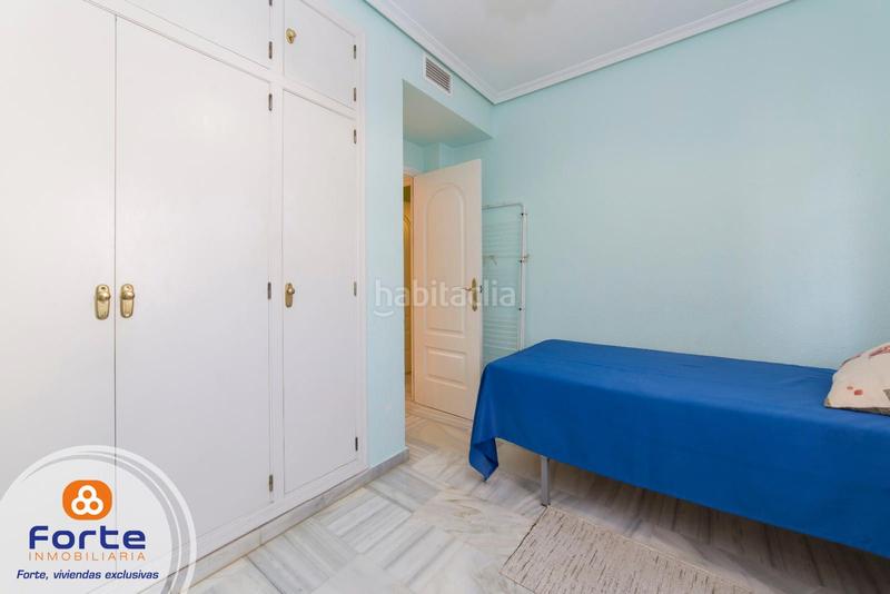 Foto 425707a4-c574-4462-ad6c-00667cecf586. Rent semi detached house with heating parking in Poniente-Norte - Miralbaida - Parque Azahara Córdoba