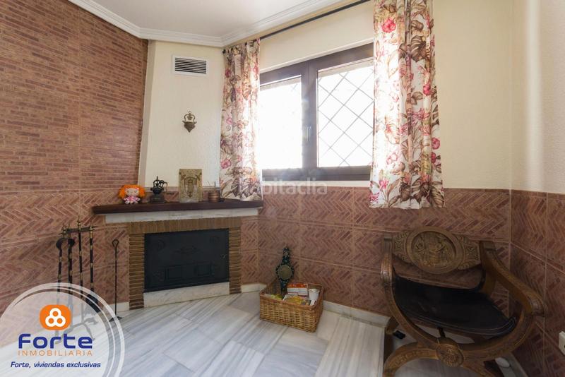 Foto c1b0888a-75b5-4abf-beb0-124d610739ba. Rent semi detached house with heating parking in Poniente-Norte - Miralbaida - Parque Azahara Córdoba