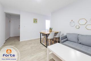 Appartement à Sector Sur. Piso con ascensor en una de las avenidas principales del sector