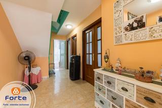 Casa adossada a Carlota (La). Magnifica casa lista  para entrar  a vivir en la zona de la carl