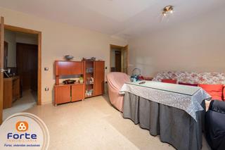 Etagenwohnung in Sector Sur. Piso en las manzanas 2