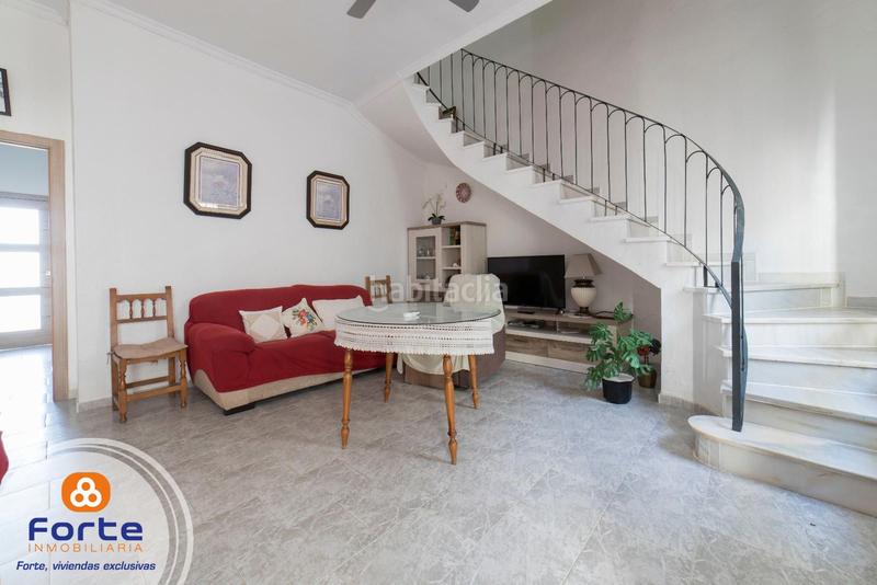 Foto f89dc5ff-4166-4e71-915e-39df0eff16c3. Chalet mit parking in Villarrubia Córdoba