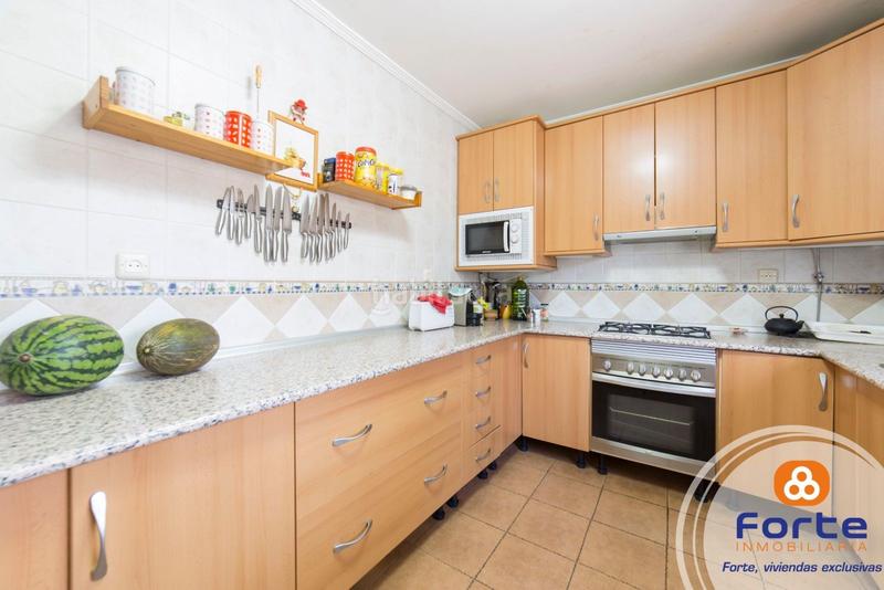 Foto 6c5d624e-83c8-4f4c-a3c6-9a5f5acb133e. Xalet amb calefacció aparcament piscina a Almodóvar del Río